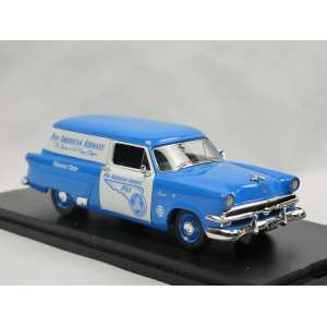 1/43 Ford Courier Pan American Airways 1953