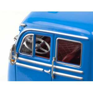 1/43 Седельный Тягач Mercedes-Benz LPS 333 1960 синий/красный