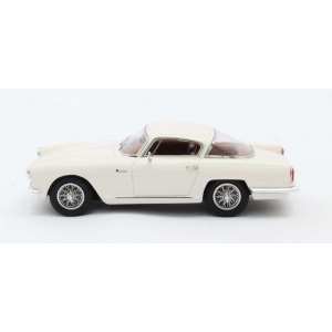 1/43 Aston Martin DB2/4 Coupe Bertone Arnolt 1953 белый