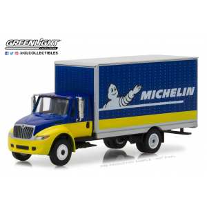 1/64 International Durastar фургон Michelin 2013