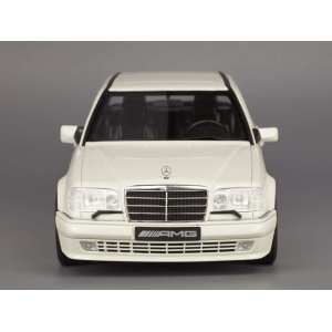 1/18 Mercedes-Benz E60 AMG (E500 W124) 1995 белый