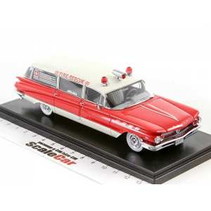1/43 BUICK Flxible Premier Ambulance Fire Rescue(скорая медицинская помощь)1960