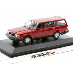 1/43 Volvo 240 GL Break - 1986 - красный