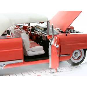 1/18 Lincoln Premiere Convertible 1956 коралловый с белым тентом