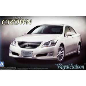 1/24 Toyota Crown Royal salon 3.0 GRS 202 (2008 год)