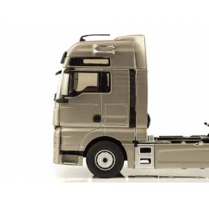 1/43 седельный тягач MAN TGX EURO 6 LX 2014 Grey Metallic