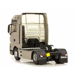 1/43 седельный тягач MAN TGX EURO 6 LX 2014 Grey Metallic