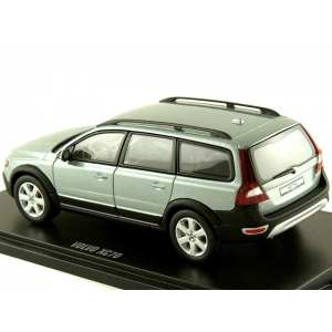 1/43 Volvo XC70 Electric Silver