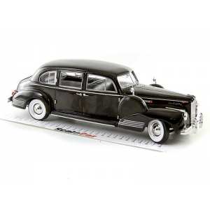 1/18 Packard Super Eight One-Eighty 1941 черный (Из К/Ф Крёстный Отец)