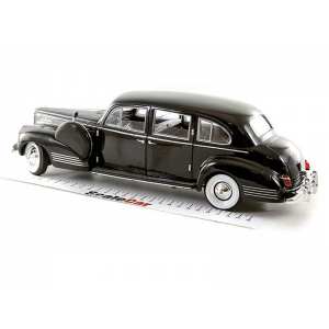 1/18 Packard Super Eight One-Eighty 1941 черный (Из К/Ф Крёстный Отец)