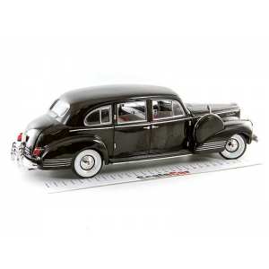 1/18 Packard Super Eight One-Eighty 1941 черный (Из К/Ф Крёстный Отец)