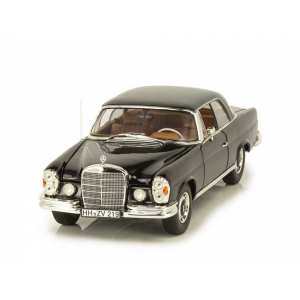 1/18 Mercedes-Benz 280SE Coupe W111 1969 черный