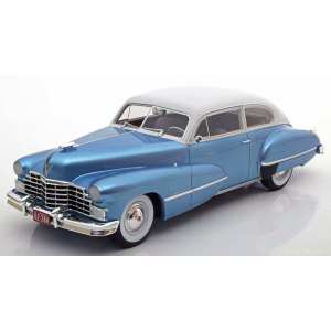 1/18 Cadillac Series 62 Club Coupe 1946 голубой металлик с серым