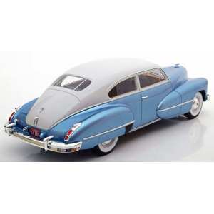 1/18 Cadillac Series 62 Club Coupe 1946 голубой металлик с серым