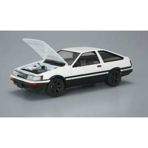 1/24 AE86 COROLLA LEVIN LATE VER. (WITH ENGINE) (TOYOTA)