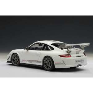 1/18 PORSCHE 911 (997) GT3 RS 4.0 2011 белый