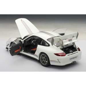 1/18 PORSCHE 911 (997) GT3 RS 4.0 2011 белый