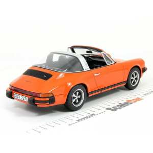 1/18 Porsche 911 Carrera 2.7 Targa 1974 оранжевый