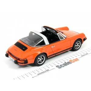 1/18 Porsche 911 Carrera 2.7 Targa 1974 оранжевый