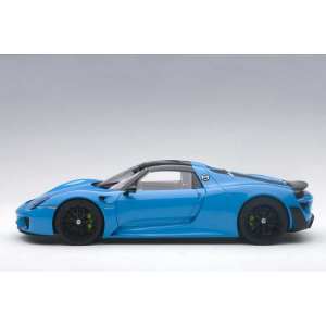 1/18 Porsche 918 Spyder Weissach Package 2013 (blue) синий