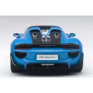 1/18 Porsche 918 Spyder Weissach Package 2013 (blue) синий