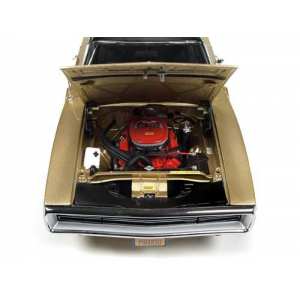 1/18 Dodge Charger R/T 1970 золотой с черным