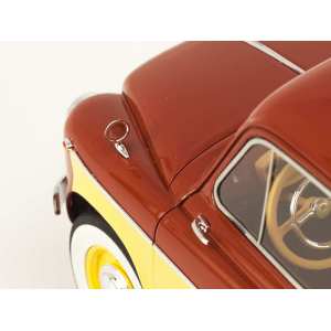 1/18 ЗАЗ 965АЕ Ялта 1965-1969 коричневый с желтым