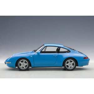 1/18 Porsche 911 (993) Carrera 1995 синий