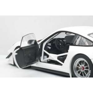 1/18 PORSCHE 911 (997) GT3 R 2010 PLAIN BODY VERSION белый