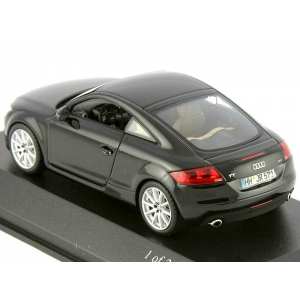 1/43 Audi TT 2006 черный