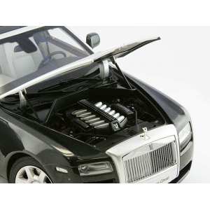 1/18 Rolls Royce Ghost SWB LHD Darkest Tungsten Seashell Satin Silver