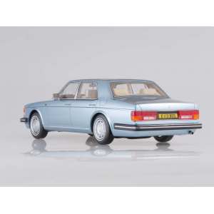 1/18 Rolls Royce Silver Spirit RHD 1987 голубой металлик