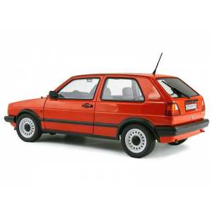 1/18 VOLKSWAGEN GOLF II CL 1988 3 двери красный