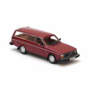 1/43 Volvo 245 Red 1975
