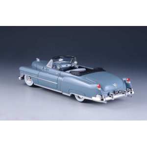 1/43 Cadillac Series 62 Convertible Corinth (открытый) 1951 синий