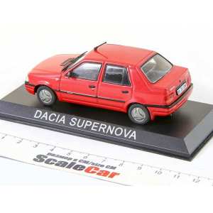 1/43 Dacia Supernova красный