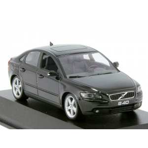 1/43 Volvo S40 2003 черный