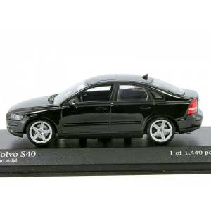 1/43 Volvo S40 2003 черный