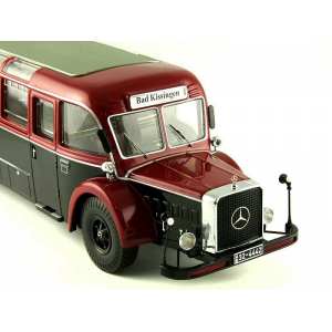 1/43 Mercedes-Benz O10000 bus, black-red 1965
