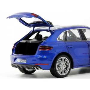 1/18 Porsche Macan Turbo 2014 синий мет.