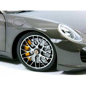 1/18 Porsche 911 (991) Turbo S Metal Gray серый