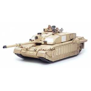 1/35 Современный английский танк Challenger 2 (Desertised) с 2 фигурами