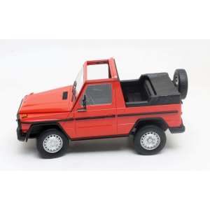 1/18 Mercedes-Benz 230GE G-Class Cabrio G460 (W460) 1979 красный