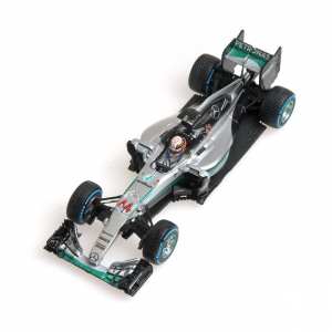 1/43 Mercedes AMG Petronas Formula One Team F1 W07 Hybrid - Hamilton - победитель Brazilian GP 2016