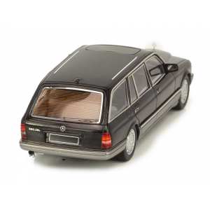 1/43 Mercedes-Benz 500 SEL Kombi (W126) 1990 (черный мет)