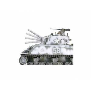 1/35 Американский танк М4А3 Sherman c 105-мм пушкой , 4 фигуры