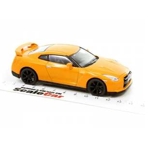 1/43 Nissan GT-R оранжевый
