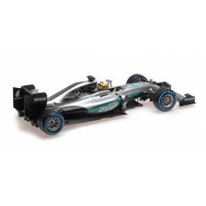 1/18 Mercedes AMG Petronas Formula One Team F1 W07 Hybrid - Lewis Hamilton - победитель Brazilian GP 2016