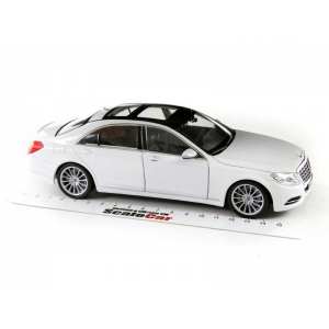 1/24 Mercedes-Benz S-klasse 2014 W222 белый