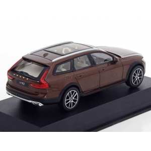 1/43 Volvo V90 Cross Country 2017 коричневый